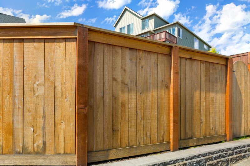 Cedar Fence Sealing in Renton, WA